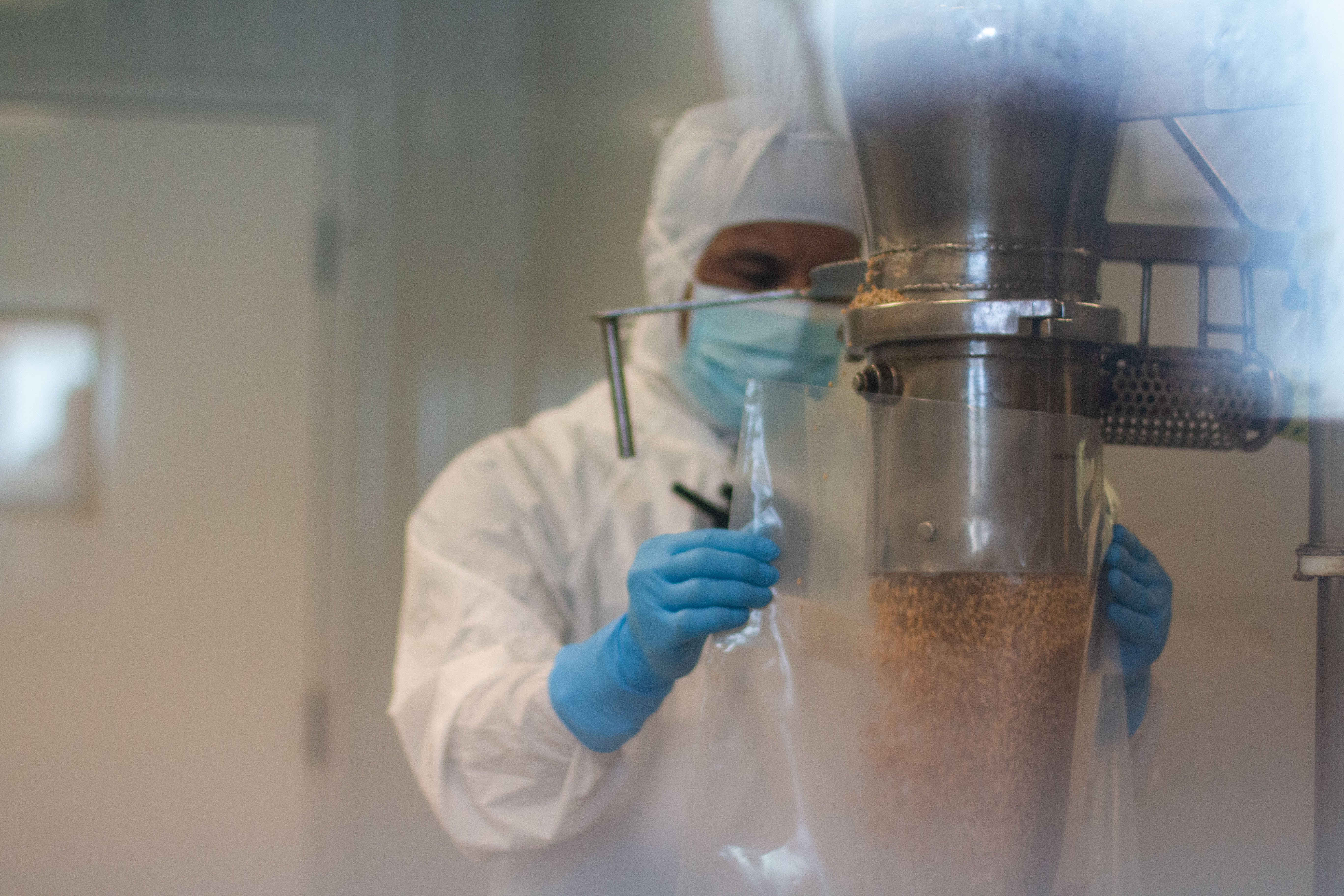 Amycel-sterile-packaging